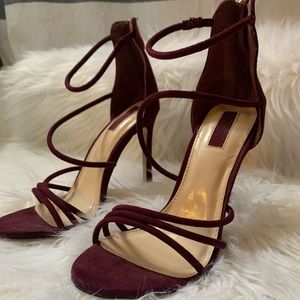 Forever 21 Shoes, size 6